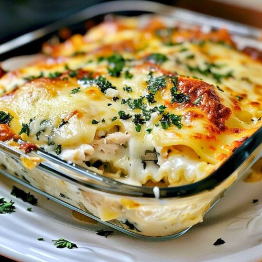 🍗 White Cheese Chicken Lasagna Recipe 🍝 - EASY TO COOK