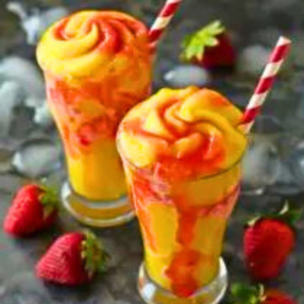 🍍🍓 Fresh Pineapple Strawberry Swirled Slushies 🍓🍍 - EASY TO COOK